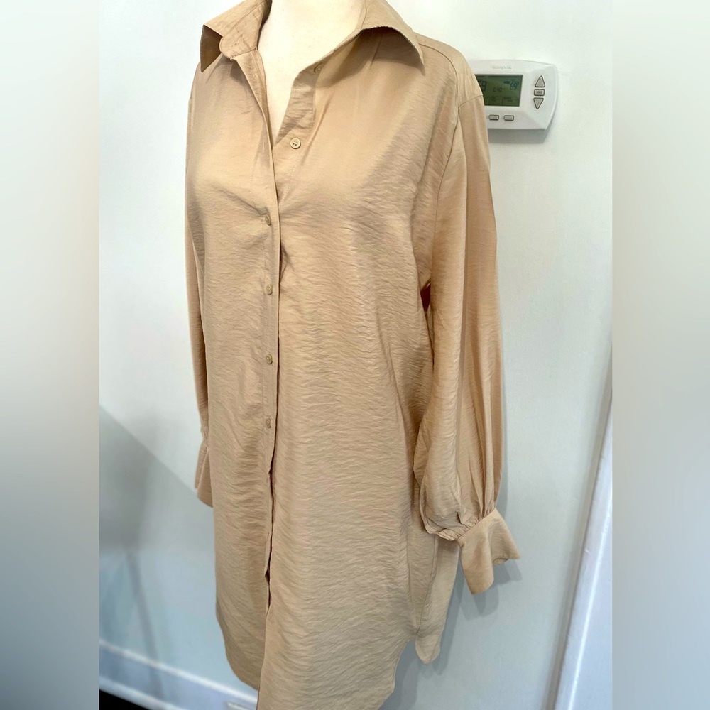 H&M Tan Long Button Down Shirt - Size S/M - NEW